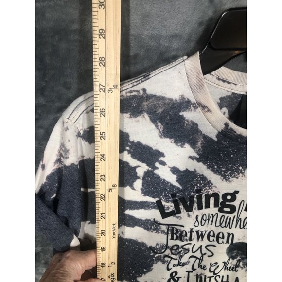 Fun Jesus Cow Women’s T-Shirt Tie Dyed Medium Living Life, I Wish A Heifer Would - Picture 5 of 7